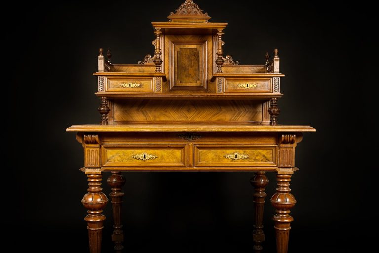 Biedermeier Sekretär restauriert Biedermeier Sekretär restauriert